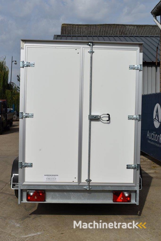 Gesloten Aanhangwagen Kerenzo 750kg 3.0x1.50x1.80m Nieuw