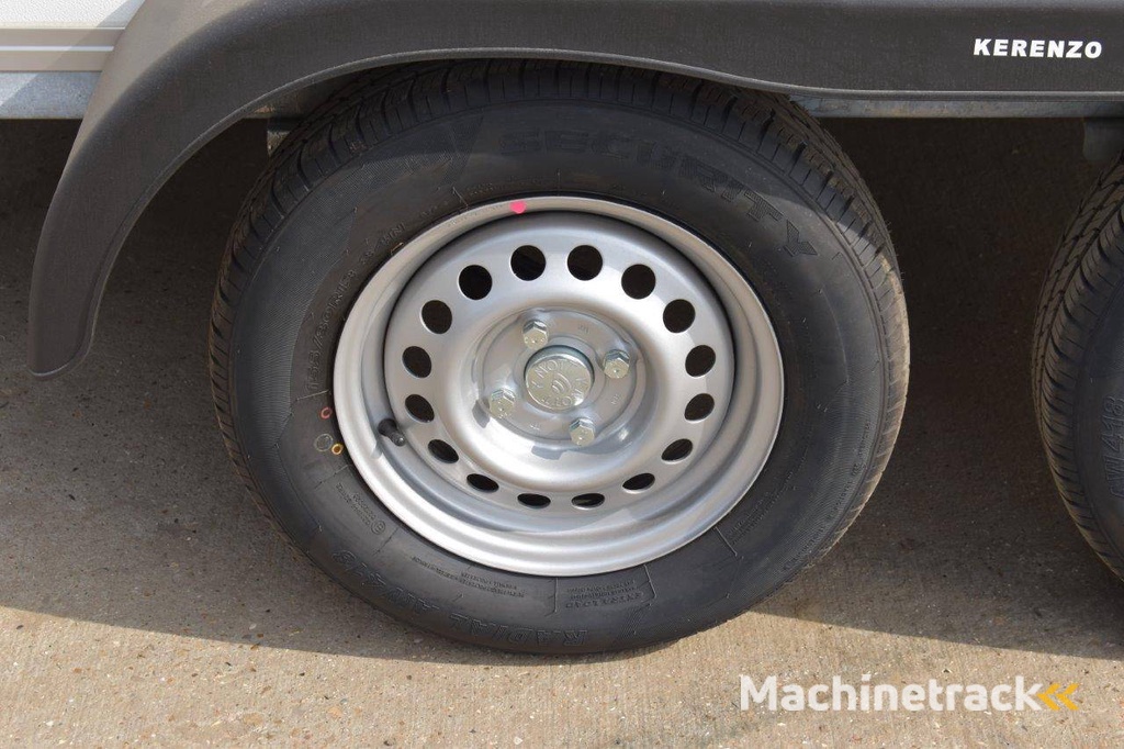 Gesloten Aanhangwagen Kerenzo 750kg 3.0x1.50x1.80m Nieuw