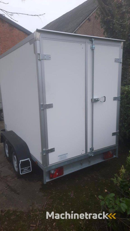 Gesloten Aanhangwagen Kerenzo 2.50x1.50x1.80m 750kg