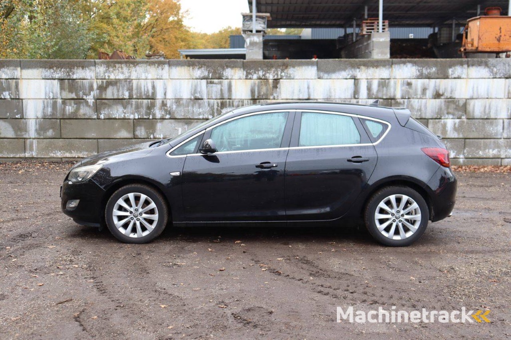 Opel Astra Benzine 120pk 2011 (Marge)