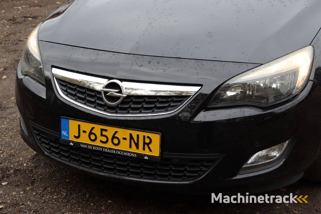 Opel Astra Benzine 120pk 2011 (Marge)