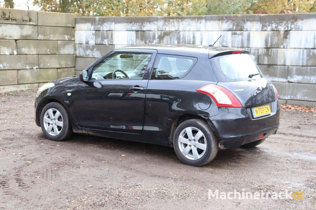 Suzuki Swift Benzine 94pk 2011 (Marge)