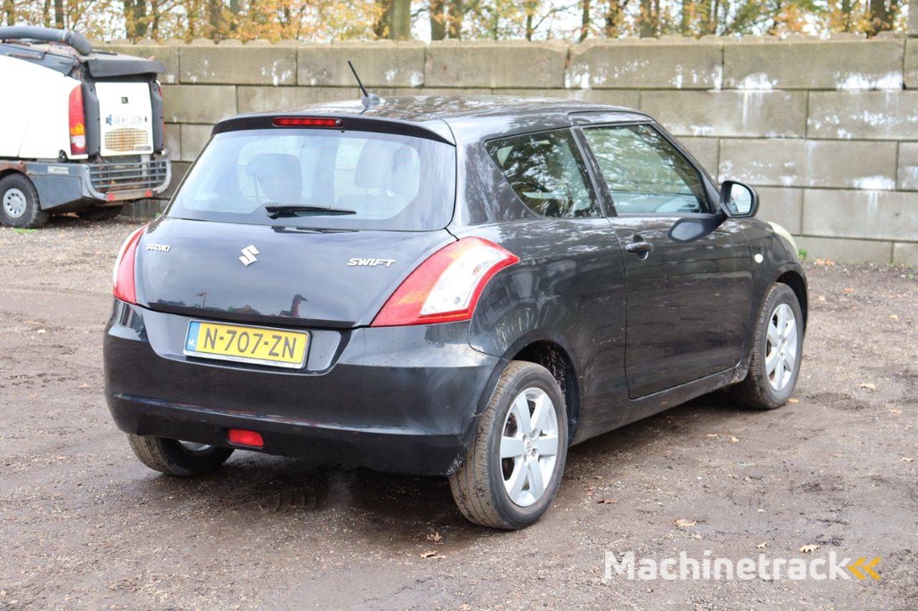Suzuki Swift Benzine 94pk 2011 (Marge)