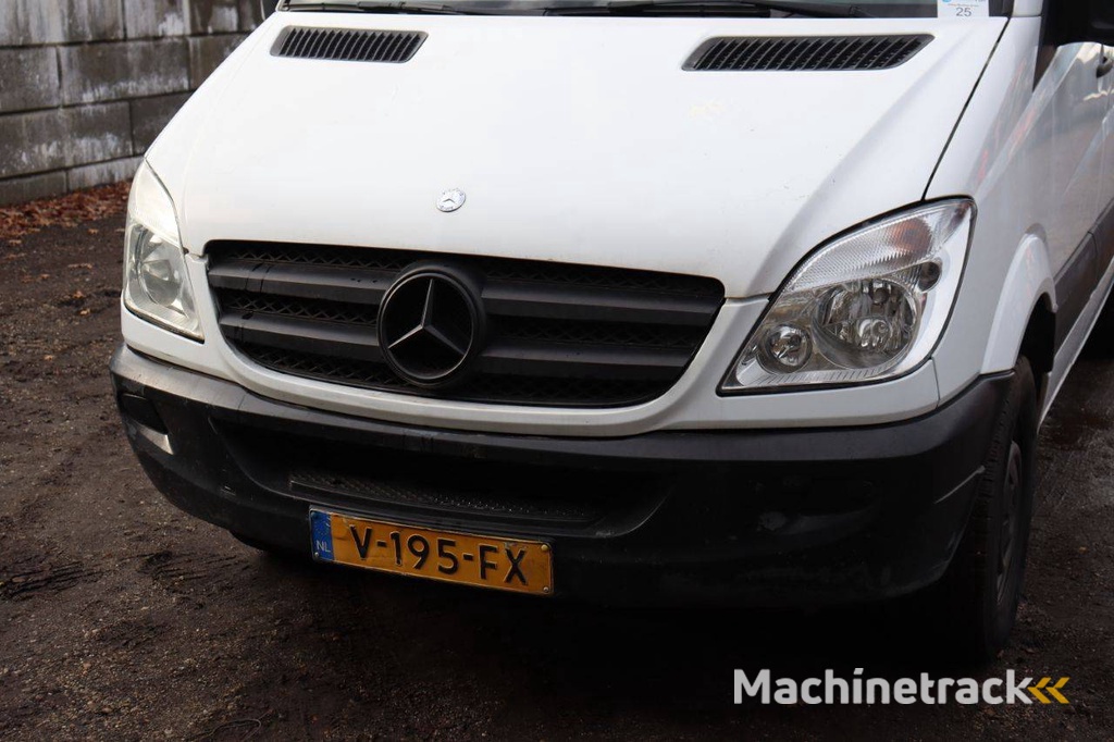 Bestelwagen Mercedes-Benz SPRINTER Diesel 129pk 2011