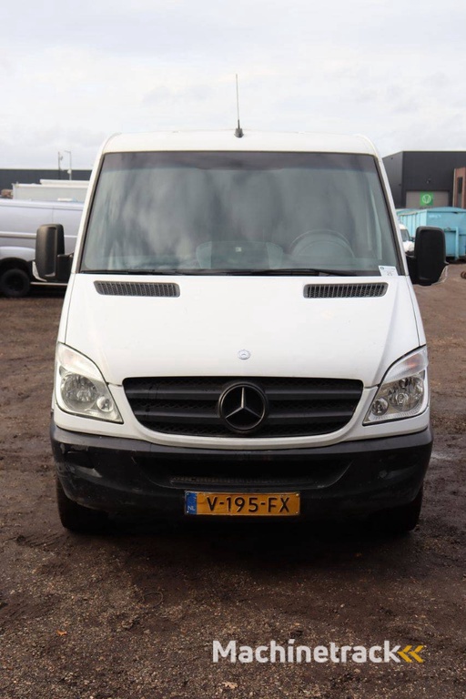 Bestelwagen Mercedes-Benz SPRINTER Diesel 129pk 2011