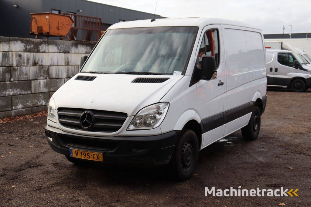 Bestelwagen Mercedes-Benz SPRINTER Diesel 129pk 2011