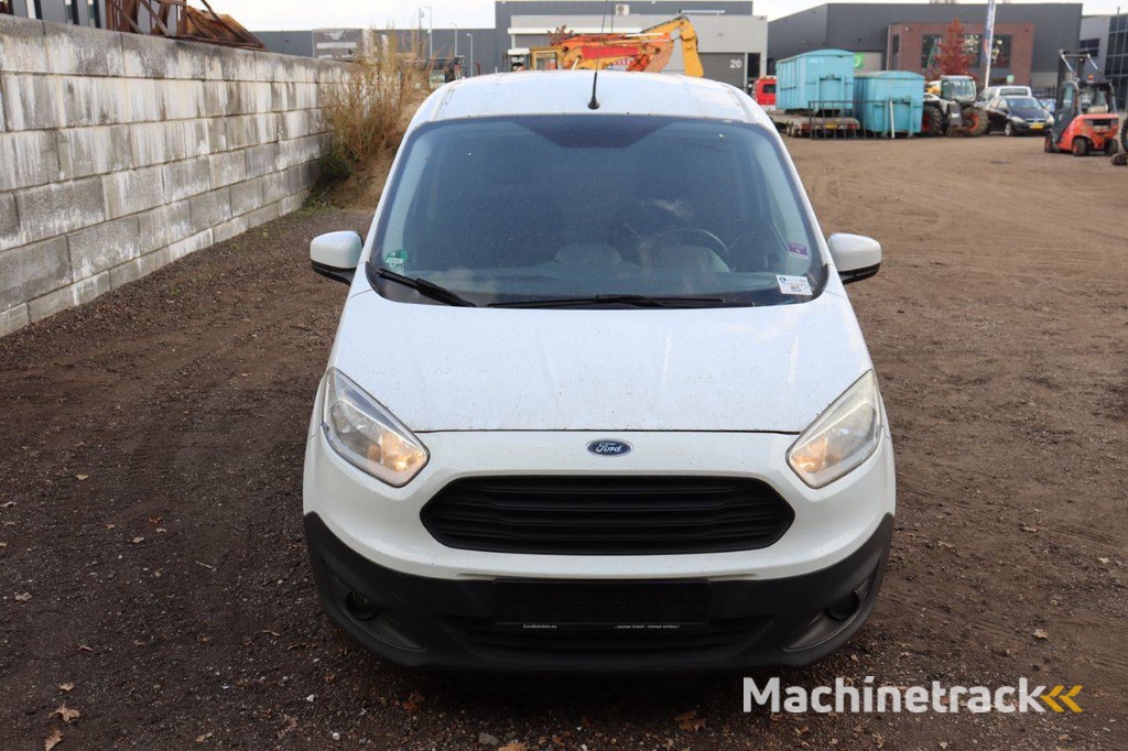 Bestelwagen Ford Transit Courier Diesel 123pk