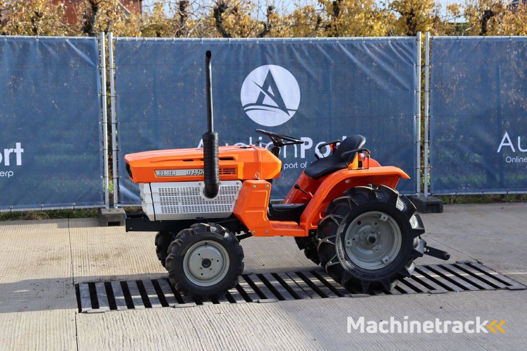 Minitractor Kubota B1400DT Diesel 14pk  Refit