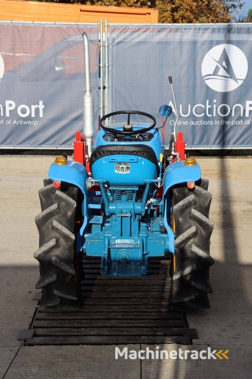 Mini tractor Hinomoto BEST E14 Diesel 14 hp with front loader Refit