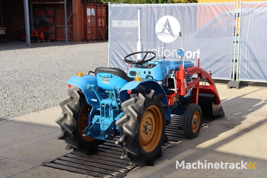 Mini tractor Hinomoto BEST E14 Diesel 14 hp with front loader Refit