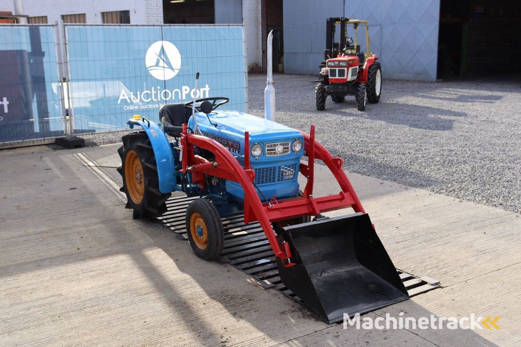 Mini tractor Hinomoto BEST E14 Diesel 14 hp with front loader Refit