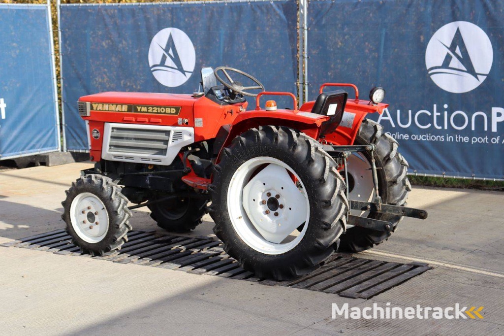 Kleintraktor Yanmar YM2210BD Diesel 22 PS (Marge)