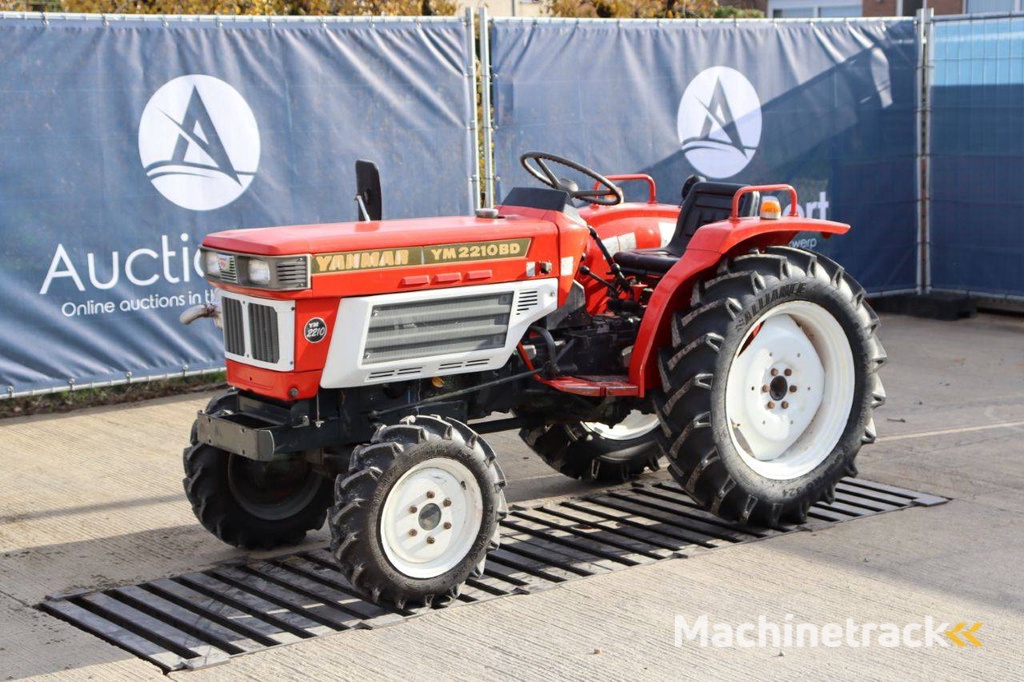 Kleintraktor Yanmar YM2210BD Diesel 22 PS (Marge)