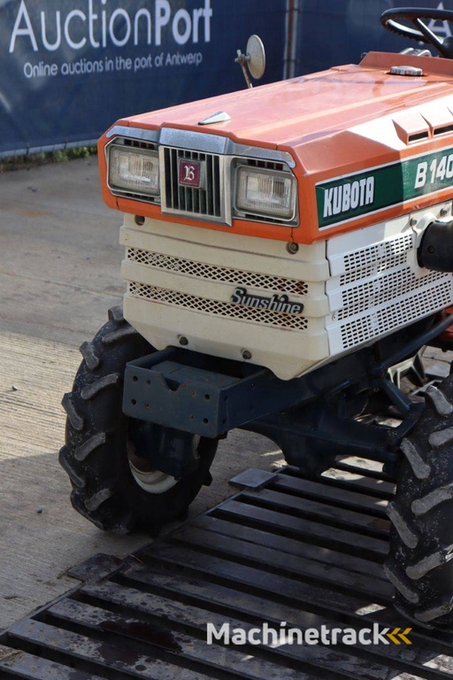 Kleintraktor Kubota B1402DT Diesel 14 PS (Marge)
