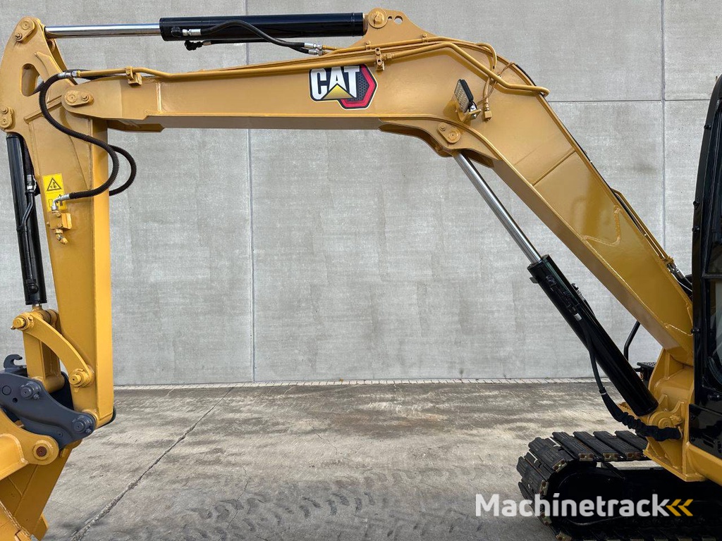 Rupsgraafmachine Caterpillar 305.5E2 Diesel 2017