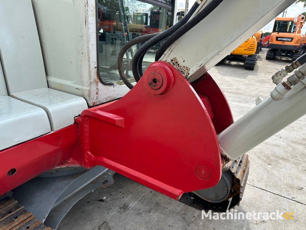 Rupsgraafmachine Takuechi TB150C Diesel 2010