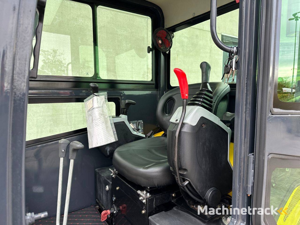 Rupsgraafmachine Machpro MP46 Benzine 2025 Nieuw