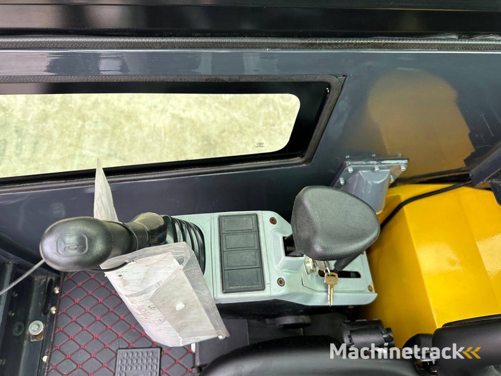 Rupsgraafmachine Machpro MP46 Benzine 2025 Nieuw