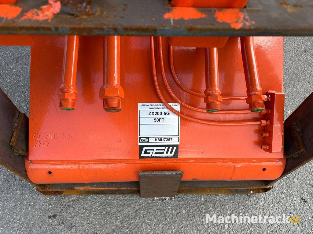 Long Reach Hitachi ZX200 2025 Nieuw