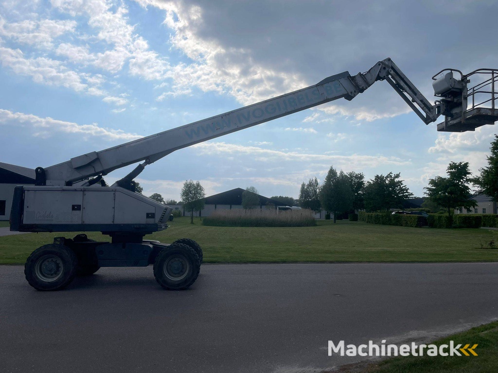 Telescoophoogwerker Aichi SP21AJ Diesel 21m 2007  (Marge)