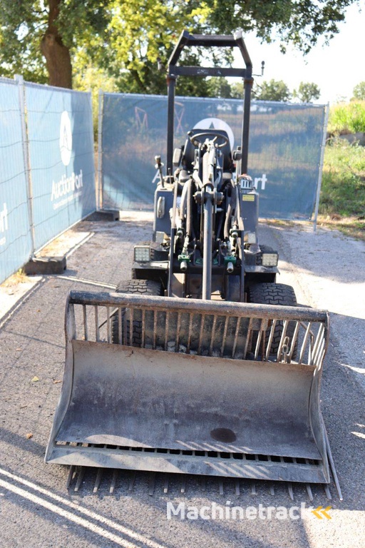 Kniklader SHERPA SHERPA 200 Diesel 18kW 2011