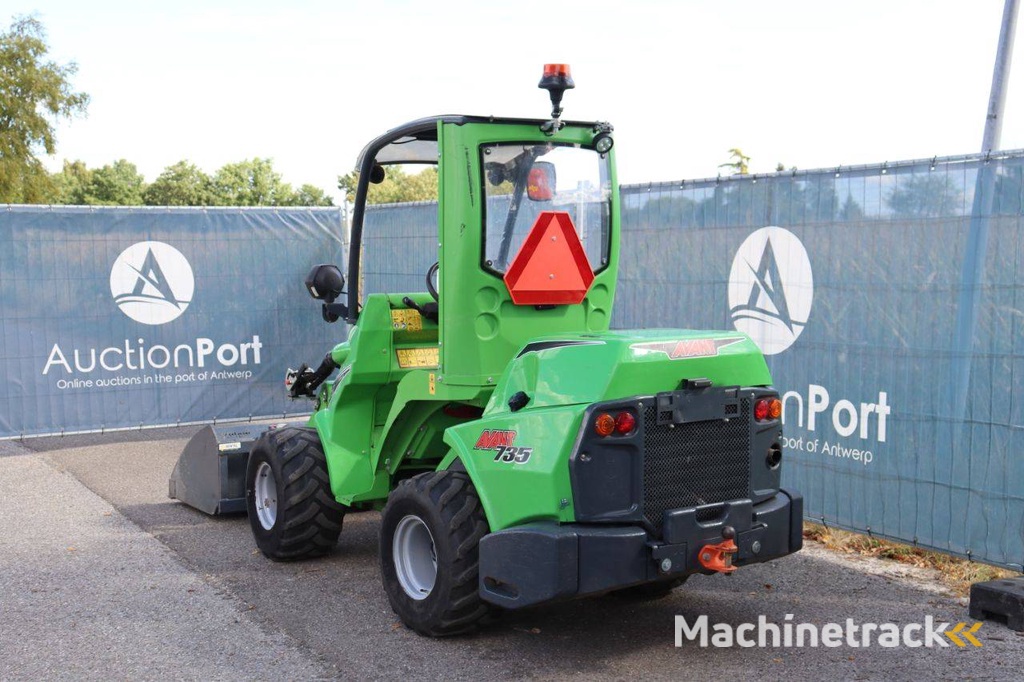 Kniklader Avant M735 Diesel 19kW 2021