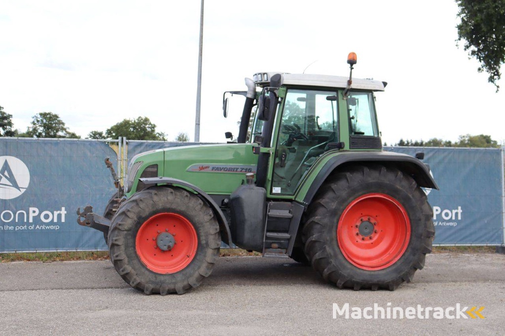 Tractor Fendt Vario Favorit 716 Diesel 121kW