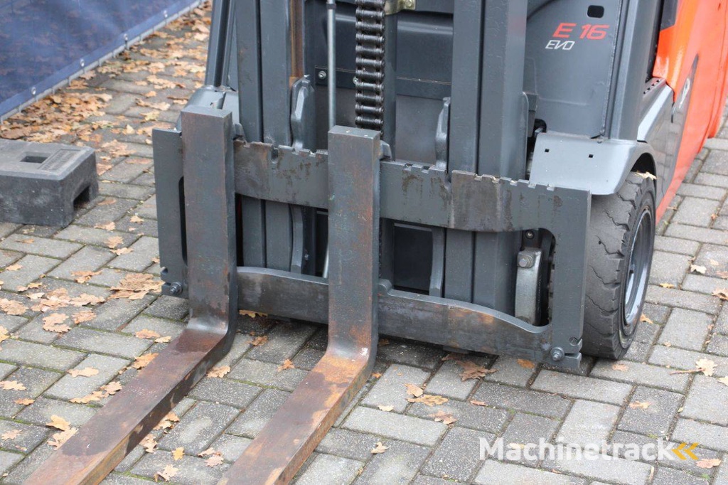 Forklift Linde E16-02 Electric 1600kg 4.0m 2017