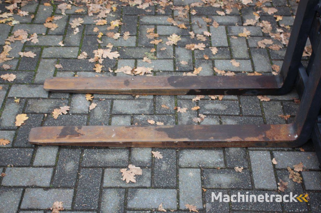 Forklift Linde E16-02 Electric 1600kg 4.0m 2017