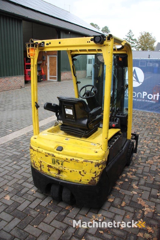 Hyster J1.8XNT MWB Electric Forklift 1750kg 4.6m 2013