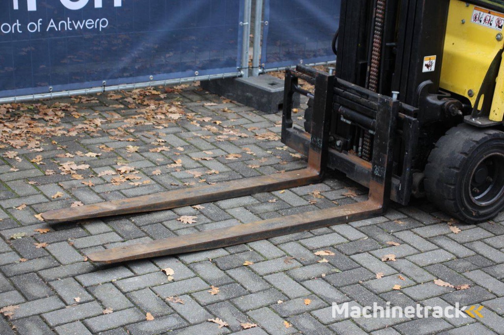 Hyster J1.8XNT MWB Electric Forklift 1750kg 4.6m 2013