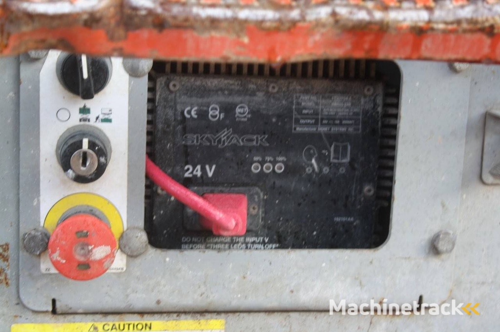 Schaarlift Skyjack SJ 3219 Elektrisch 7.8m 2012