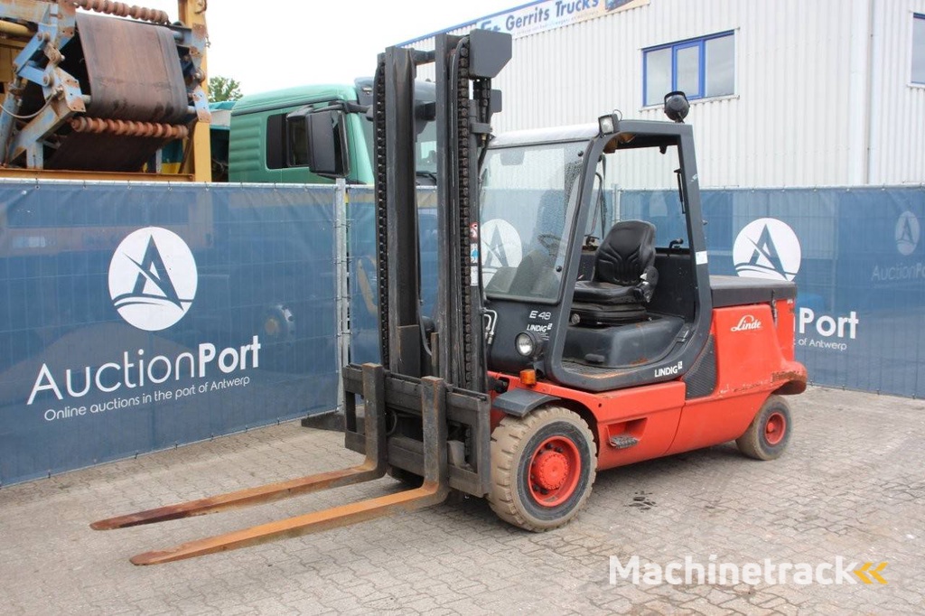 Forklift Linde E48P Electric 4800kg 5.45m 2006