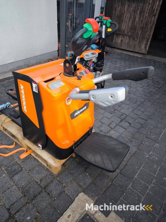 Doosan BPR208-7 EPS Electric Pallet Truck 2022 New