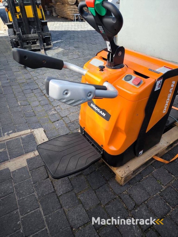 Doosan BPR208-7 EPS Electric Pallet Truck 2022 New
