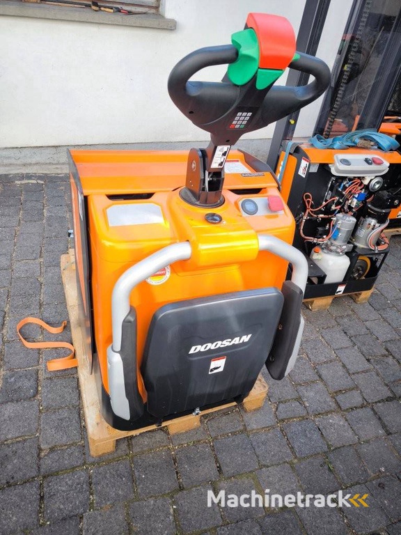 Doosan BPR208-7 EPS Electric Pallet Truck 2022 New
