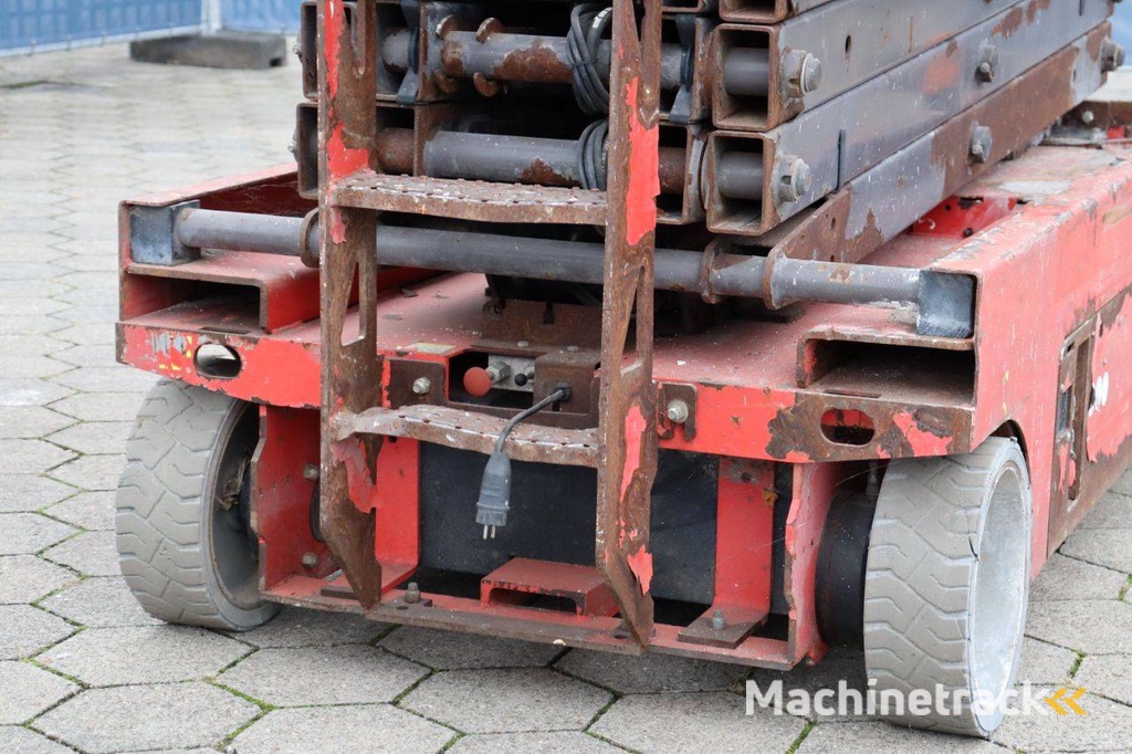 Schaarlift Manitou 120SE Elektrisch 11.75m 2011