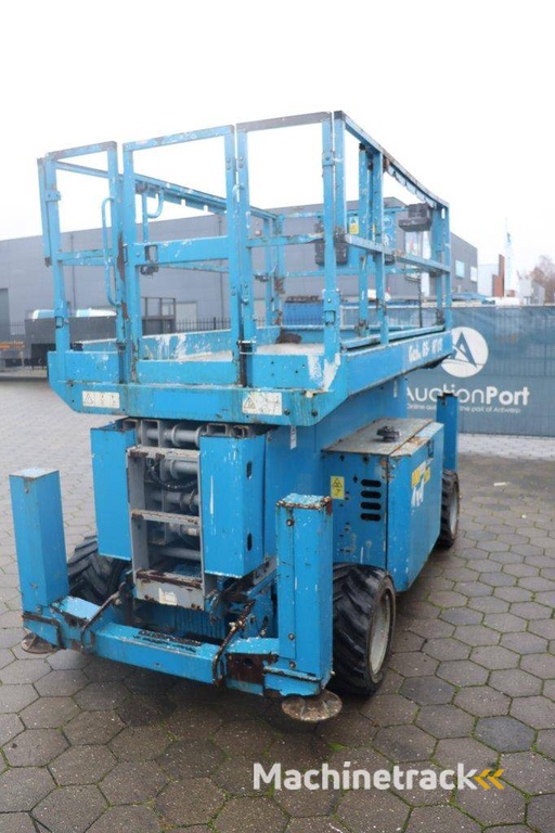 Schaarhoogwerker Genie GS-4069 RT Diesel 14.12m