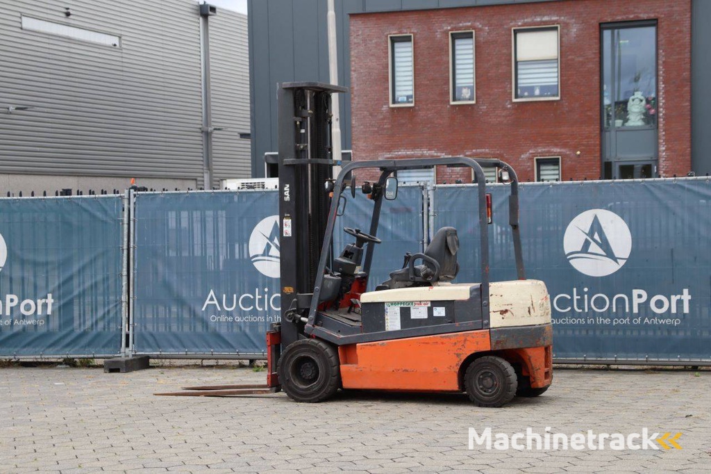 Forklift Nissan G002L25CU Electric 2500kg 6.0m 2002