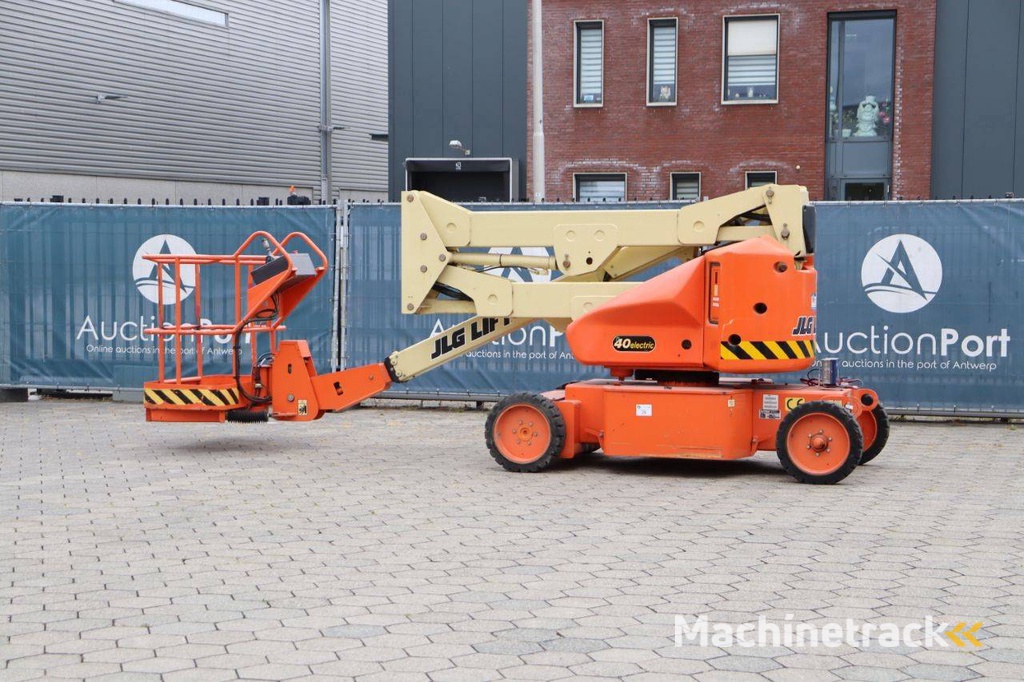 Knikarmhoogwerker JLG N40 Elektrisch 14.2m 1997