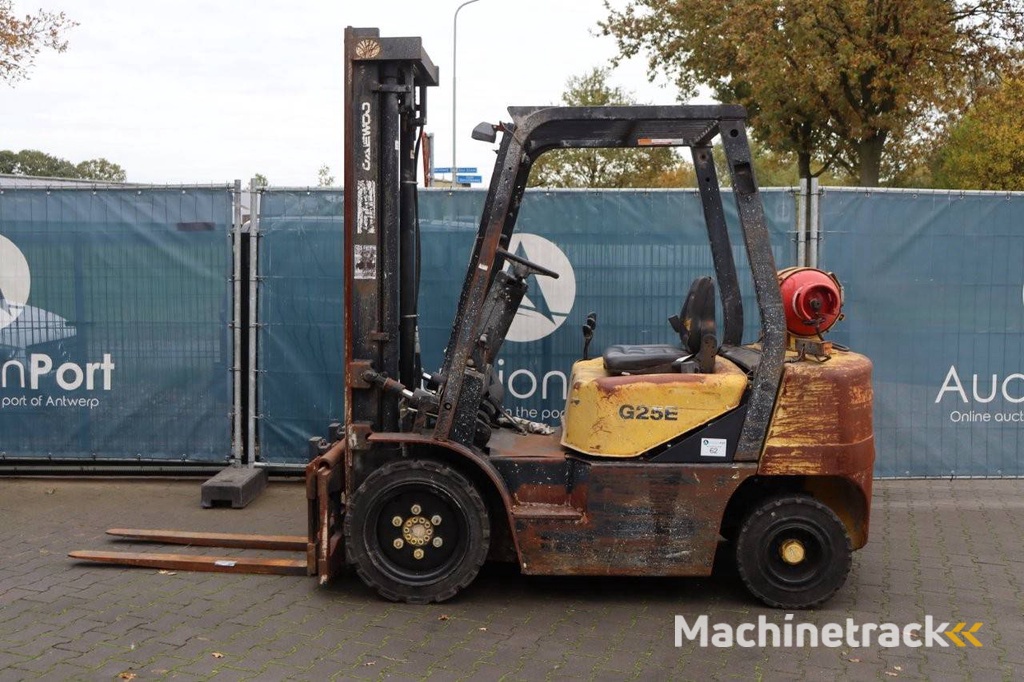 Forklift Daewoo G25E-5 LPG 2500kg 3.81m 2002