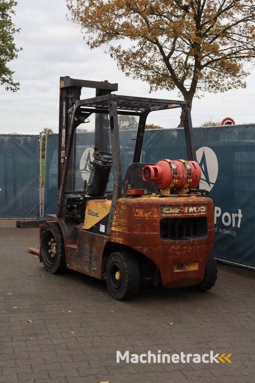 Forklift Daewoo G25E-5 LPG 2500kg 3.81m 2002