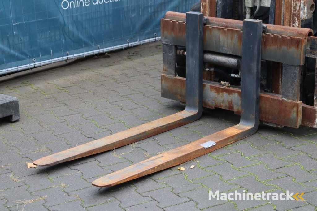 Forklift Daewoo G25E-5 LPG 2500kg 3.81m 2002