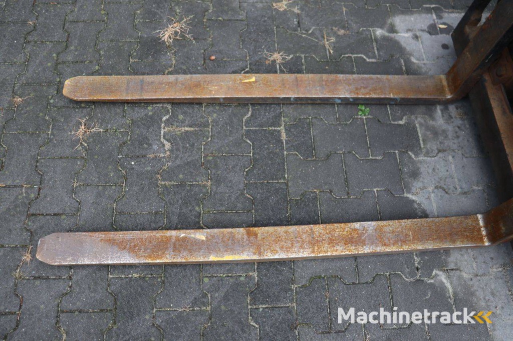 Forklift Yale GLP30 LPG 3000kg 2007