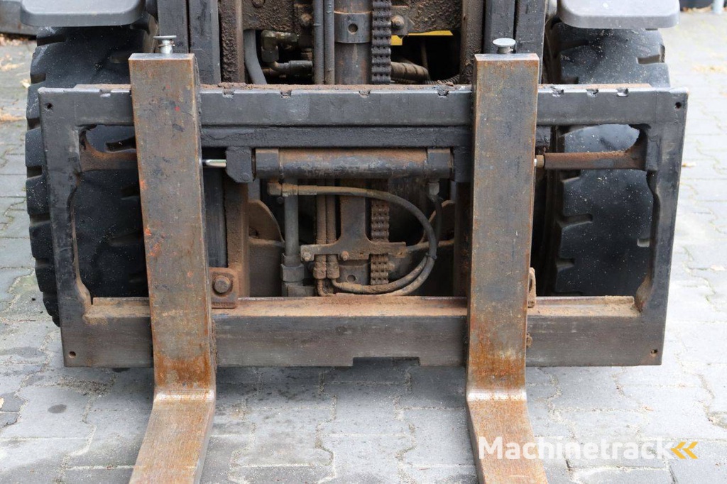 Forklift Yale GLP30 LPG 3000kg 2007