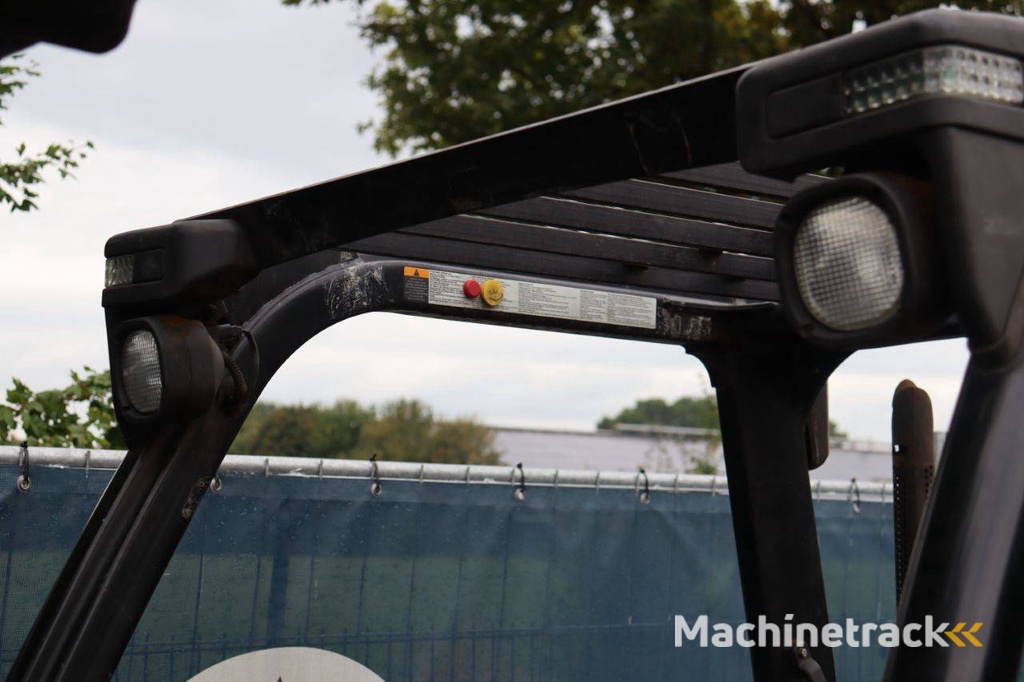 Forklift Yale GLP30 LPG 3000kg 2007