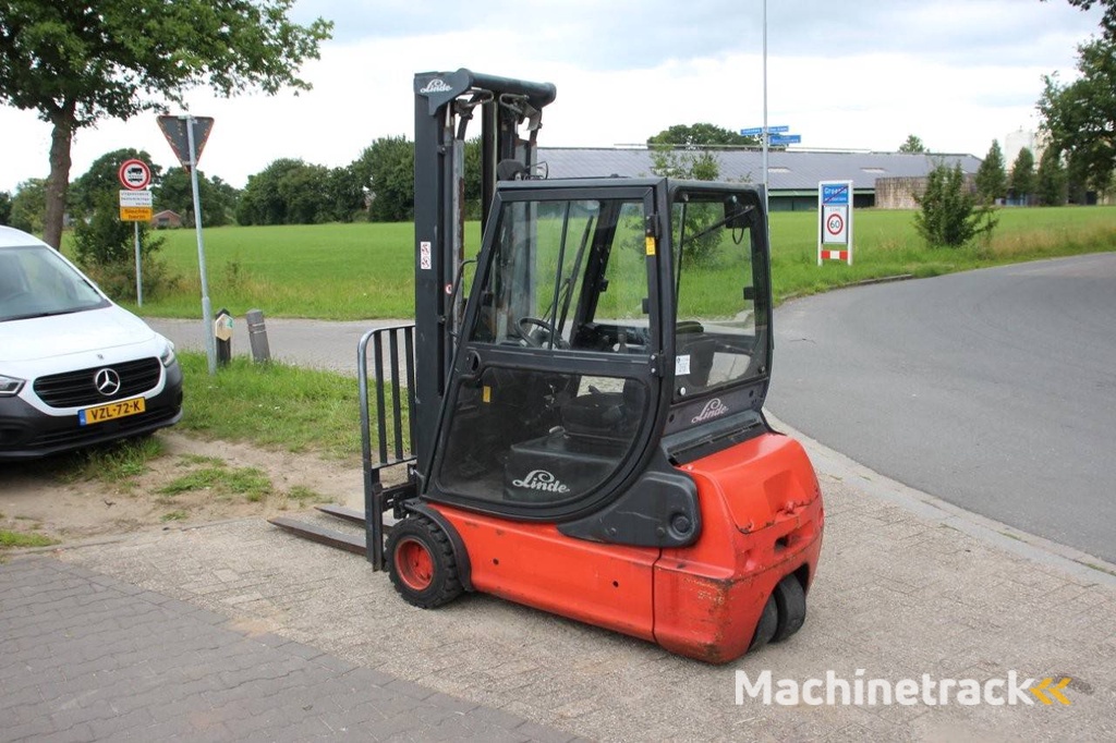 Forklift Linde E18C-02 Electric 1800kg 6.0m 2002