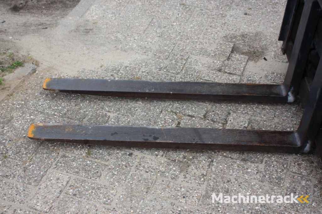 Forklift Linde E18C-02 Electric 1800kg 6.0m 2002