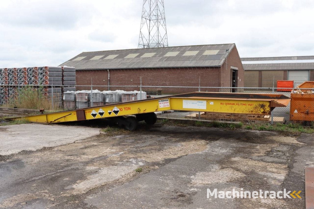 Auffahrtrampe Houcon 1013 1999