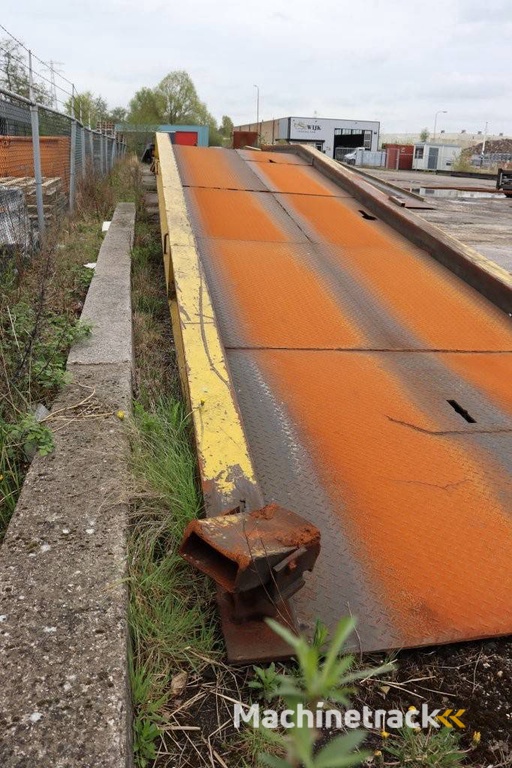 Auffahrtrampe Houcon 1013 1999